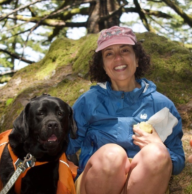 Reading Time With Ivy, The Therapy Dog